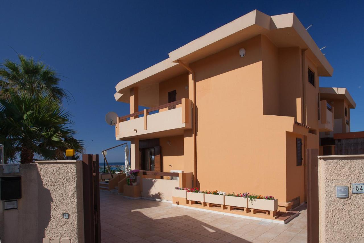 Villa Lucia Sul Mare Sant'Andrea  外观 照片