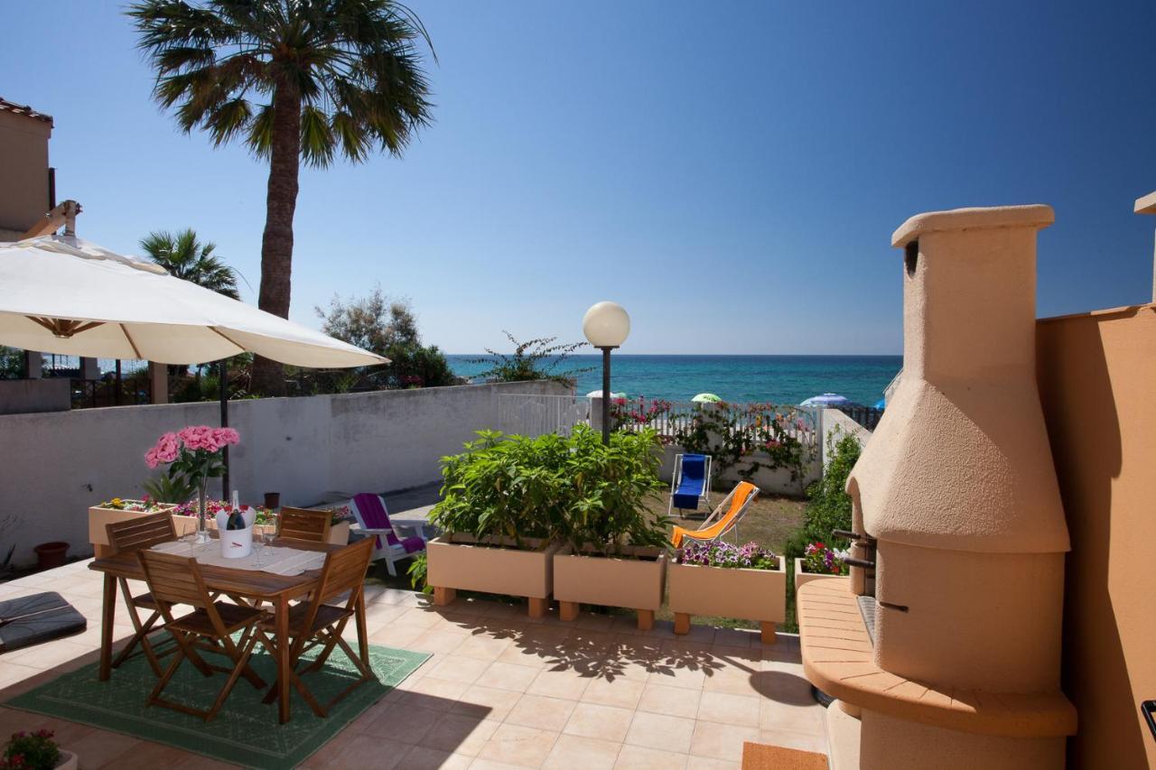 Villa Lucia Sul Mare Sant'Andrea  外观 照片
